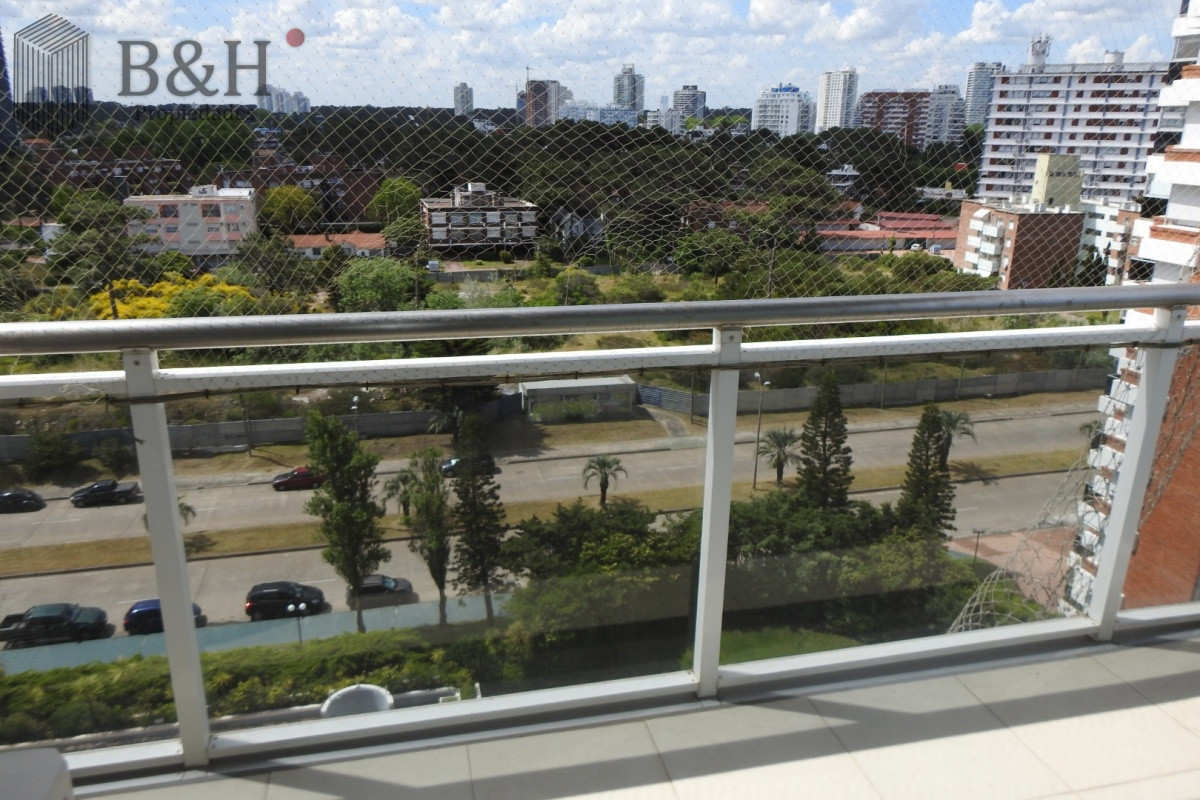 Apartamento ID.7211 - VENTA APARTAMENTO MANHATAN CHIVERTA PUNTA DEL ESTE