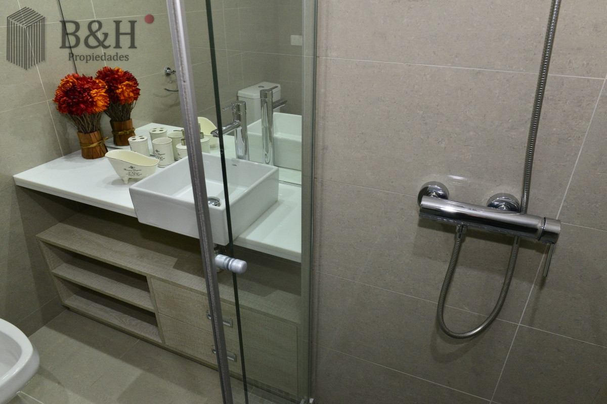 Apartamento ID.6997 - Apartamento en Aidy Grill Punta del Este a la venta Piscina