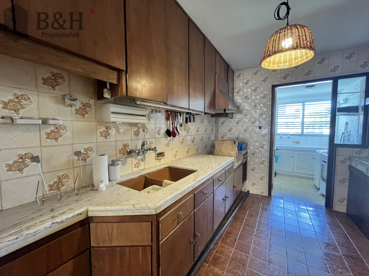 Apartamento ID.7365 - Apartamento en venta en el  playa mansa 