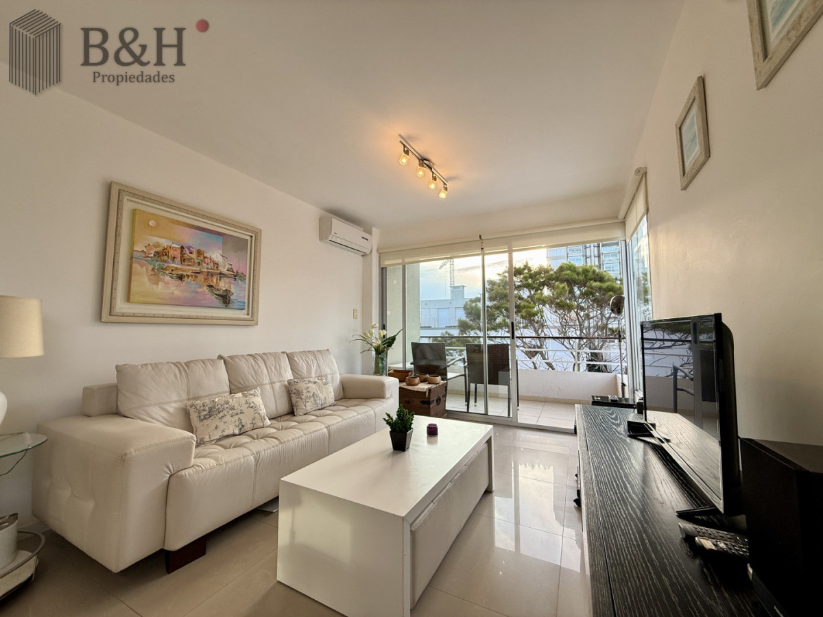 Apartamento ID.6665 - PENTHOUSE EN PENINSULA 2 dormitorios A LA VENTA EN PUNTA DEL ESTE