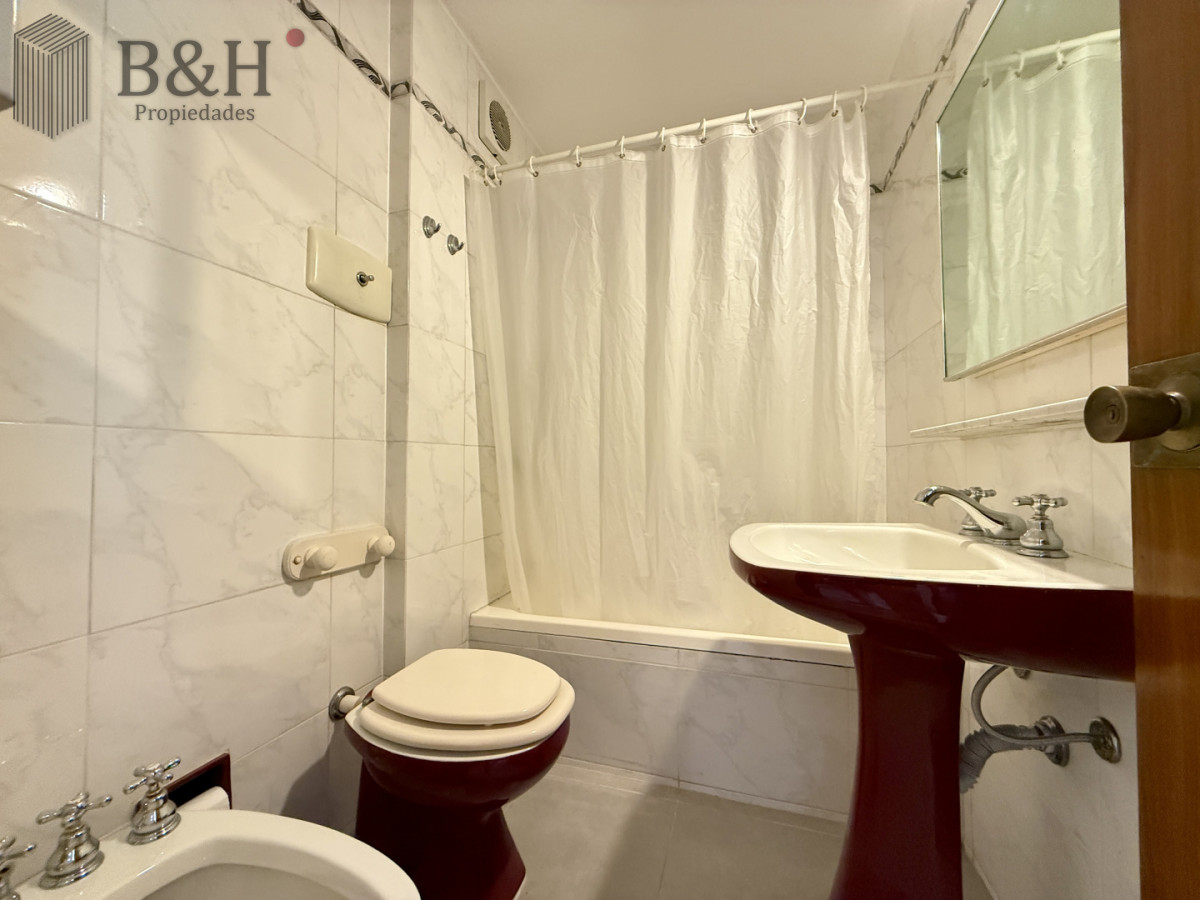 Apartamento ID.6294 - EN PLENO CENTRO CERCA DE PLAYA BRAVA Y MANSA 