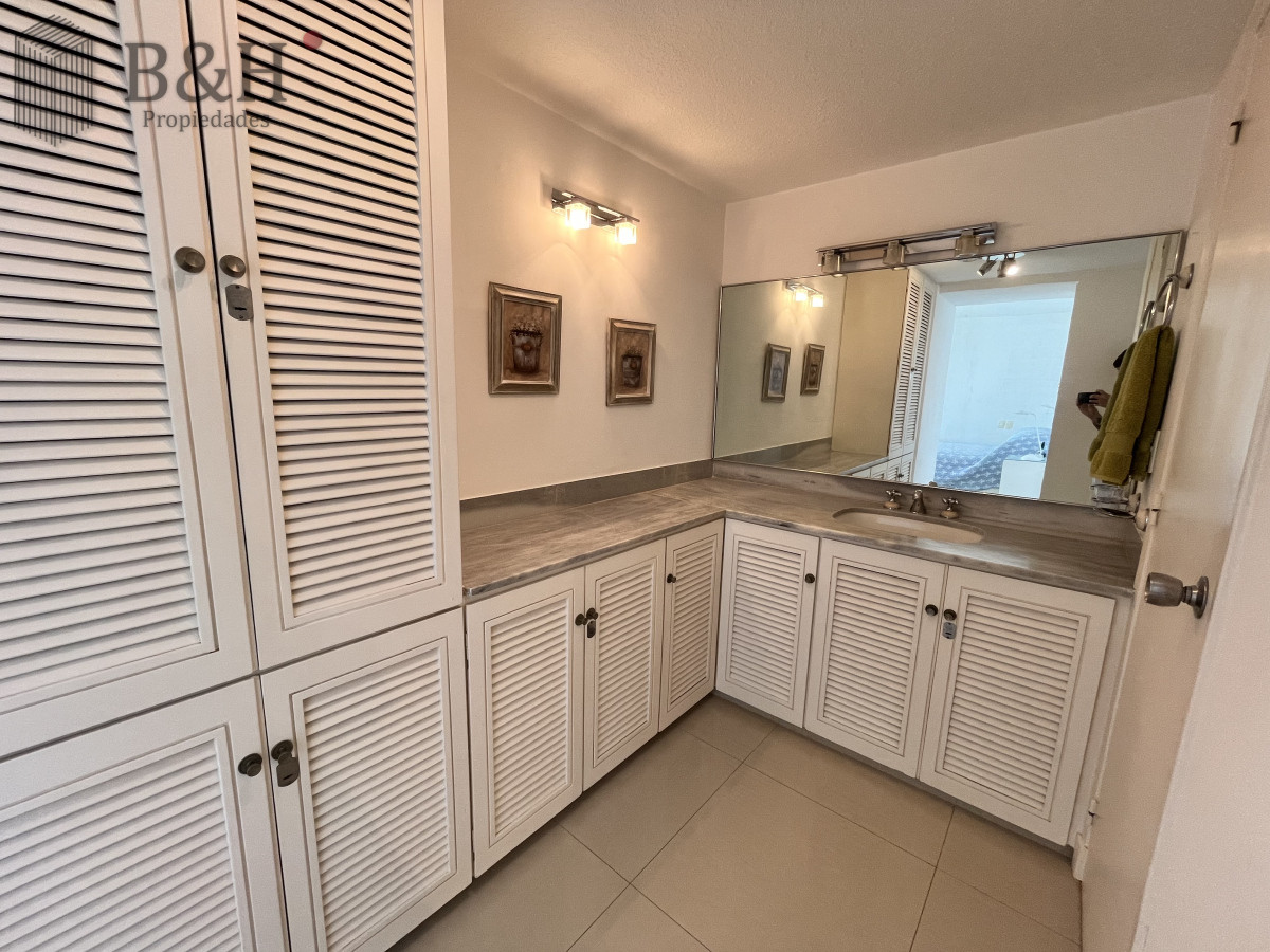 Apartamento ID.7084 - Apartamento en venta en Villa D Este  Punta del Este