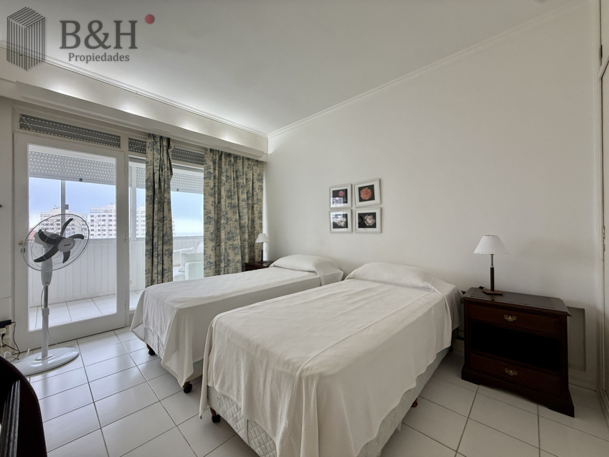 Apartamento ID.7469 - Apartamento en venta en Punta del Este Mansa