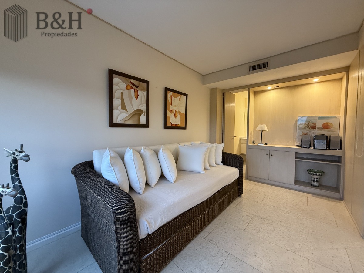 Apartamento ID.5845 - Alquiler Temporal  Lincoln Center Punta del Este