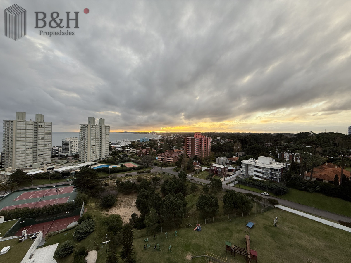 Apartamento ID.5845 - Alquiler Temporal  Lincoln Center Punta del Este