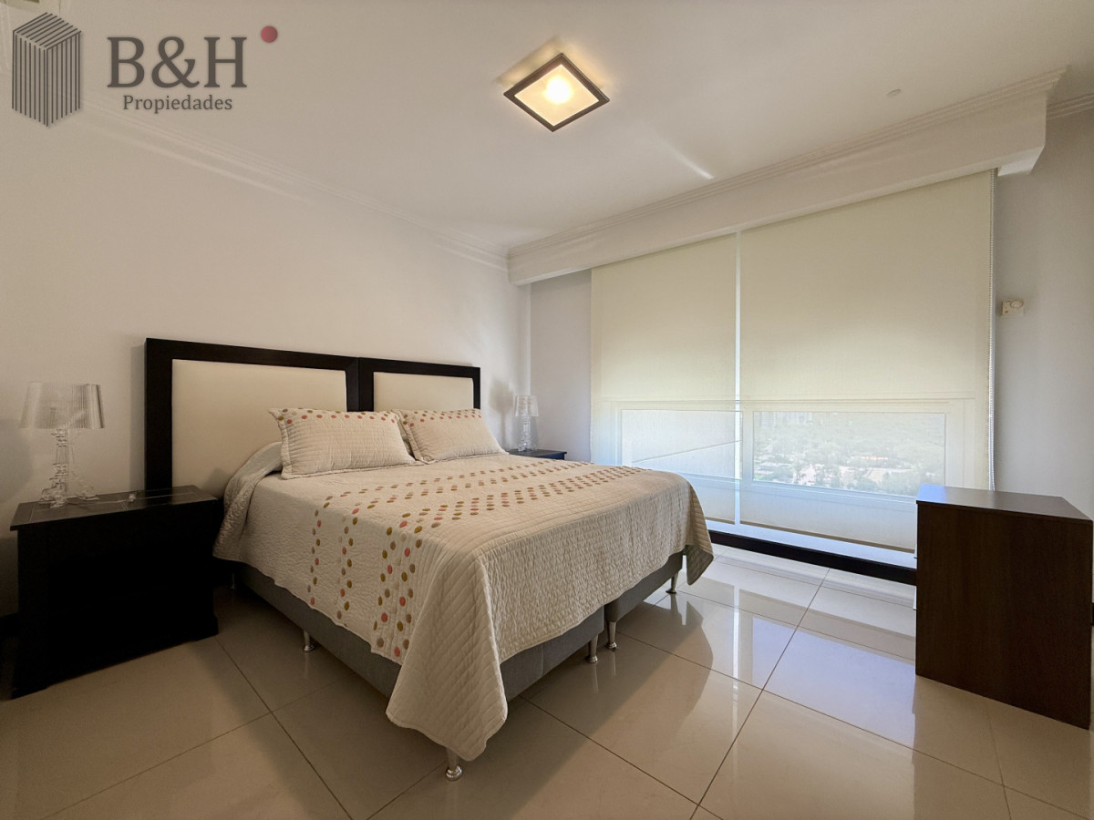 Apartamento ID.5585 - SOLAMENTE ALQUILER TEMPORADA DE VERANO CON TODOS LOS SERVICIOS CONSULTENOS Apartamento en Brava - Punta del Este