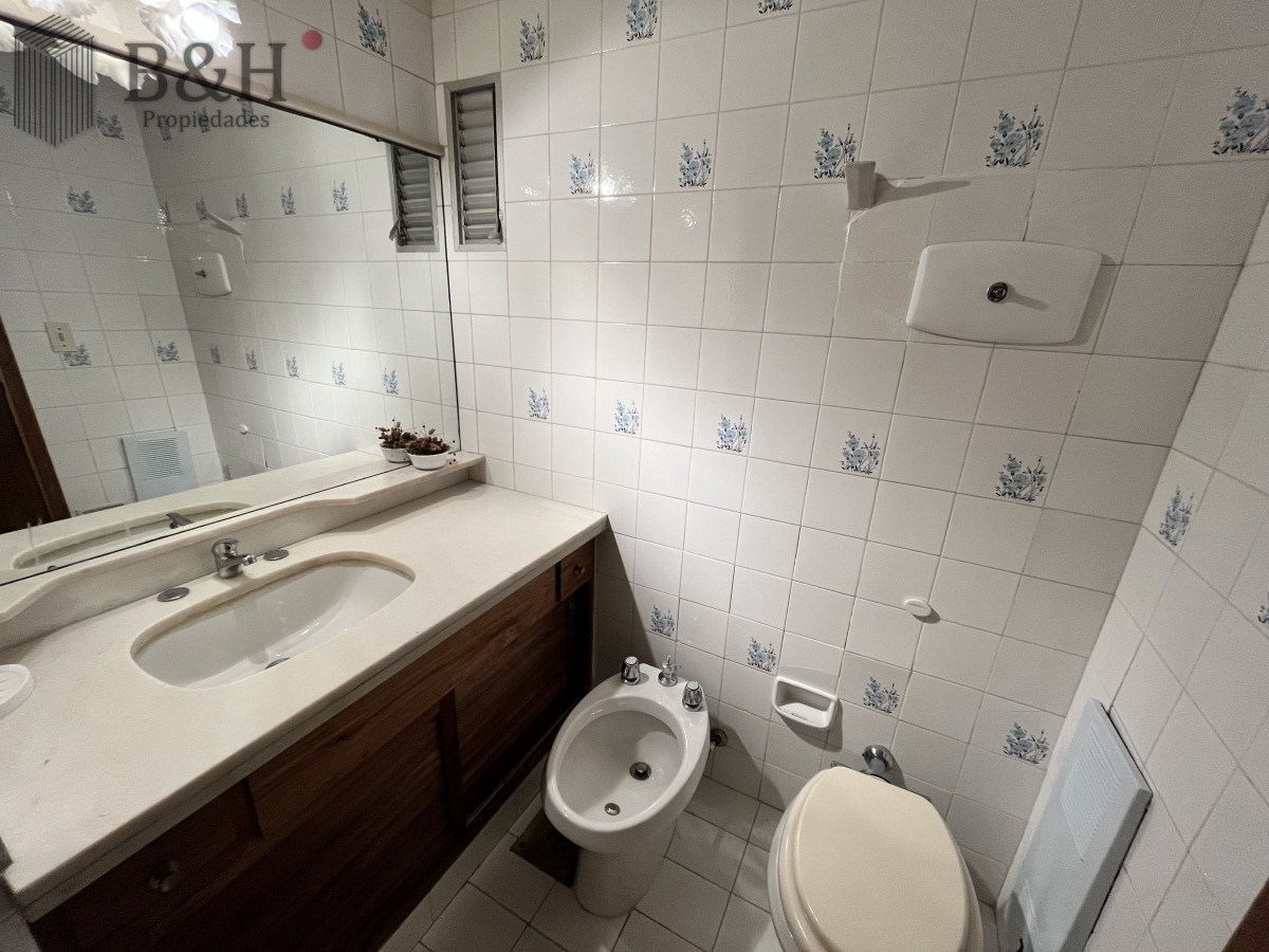 Apartamento ID.5777 - Apartamento en venta  Torre Gattas 4º piso