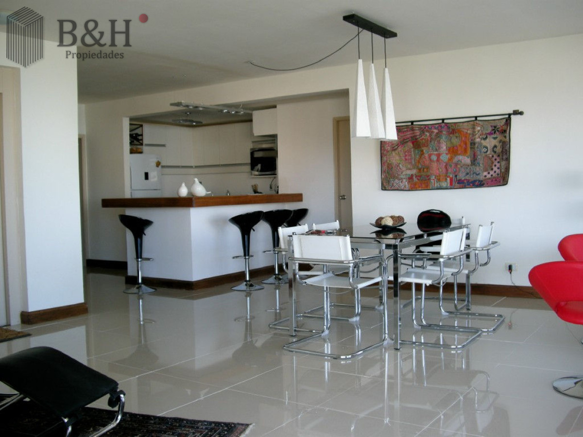 Apartamento ID.7036 - Apartamento a la venta en Pinares con parrillero