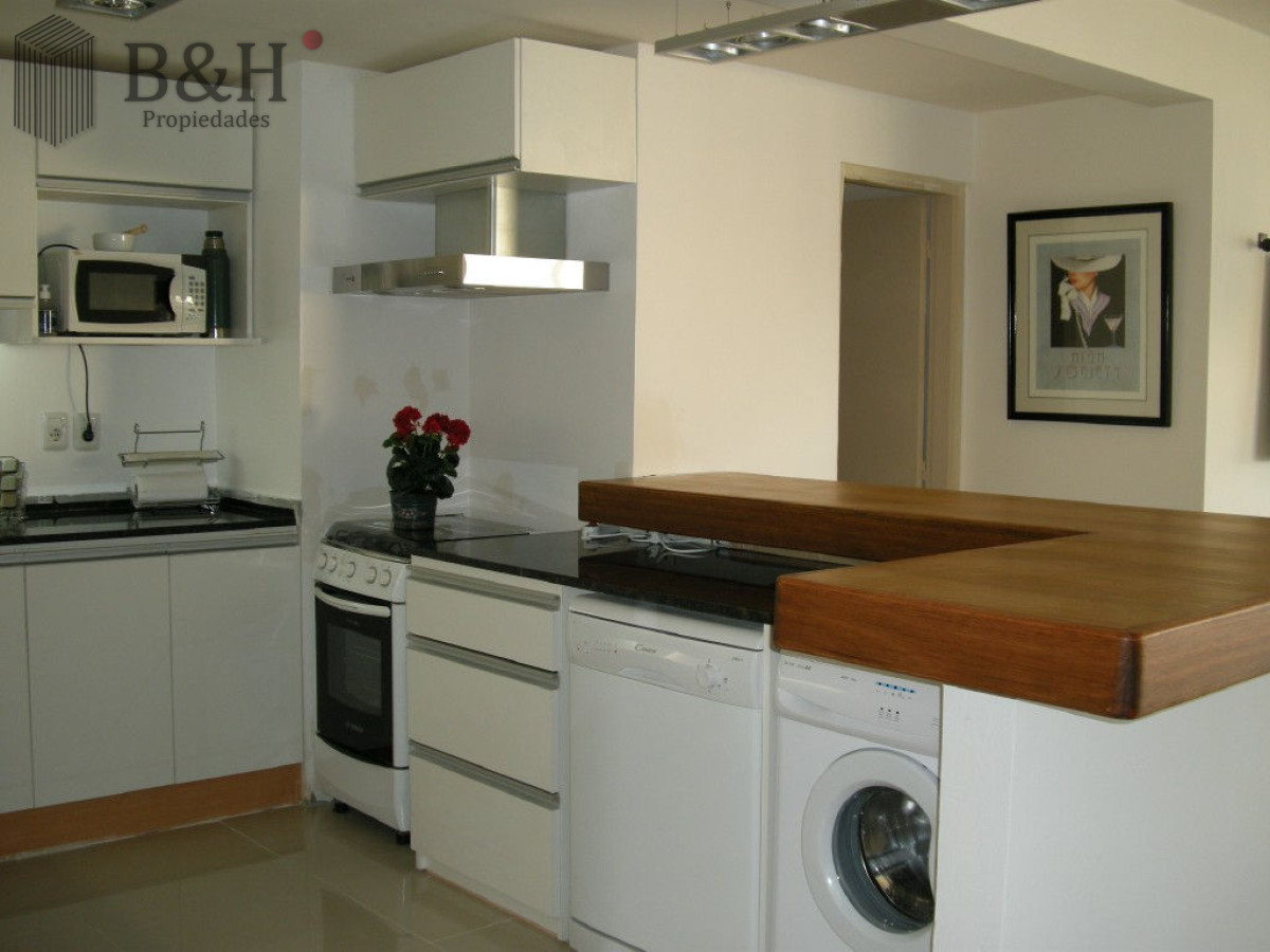 Apartamento ID.7036 - Apartamento a la venta en Pinares con parrillero