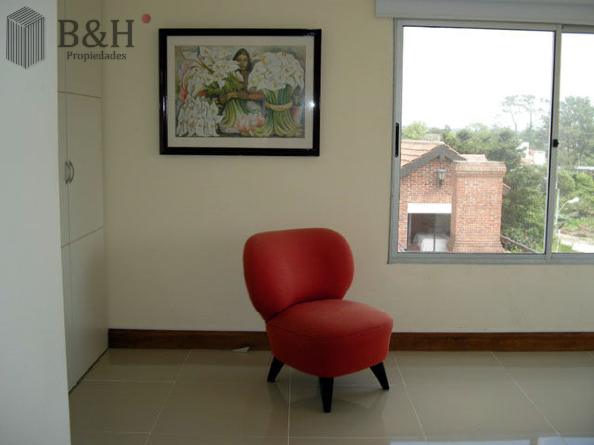 Apartamento ID.7036 - Apartamento a la venta en Pinares con parrillero