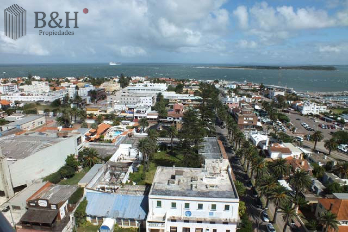 Apartamento ID.2346 - HERMOSO  CON VISTA TOTAL AL PUERTO DIVINO