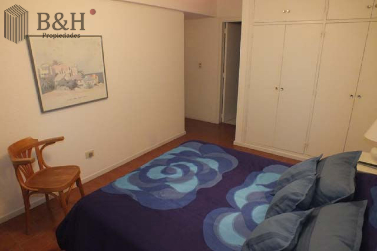 Apartamento ID.2346 - HERMOSO  CON VISTA TOTAL AL PUERTO DIVINO