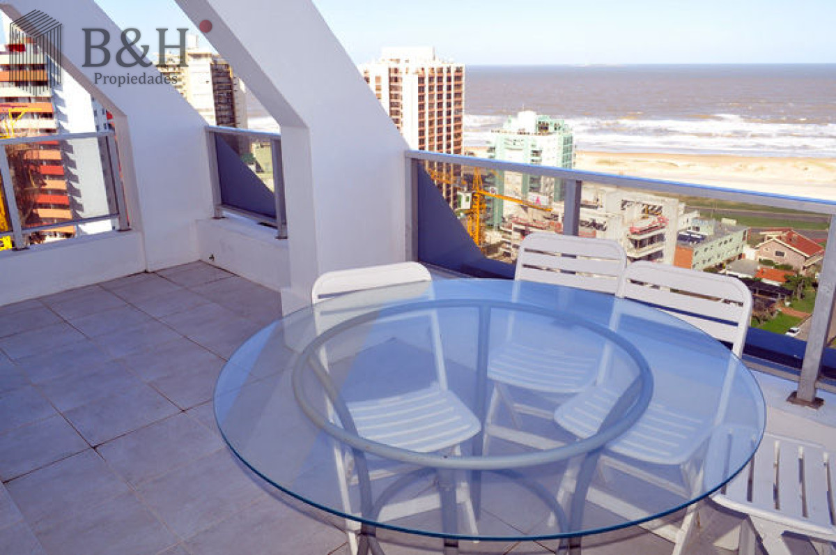 Apartamento ID.8159 - Apartamento en Venta Aidy Grill Chiverta  Punta del Este