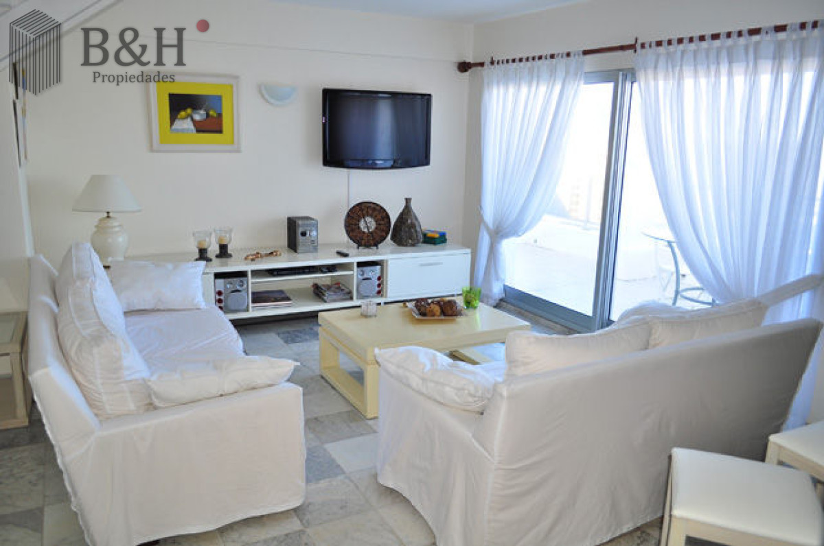 Apartamento ID.8159 - Apartamento en Venta Aidy Grill Chiverta  Punta del Este
