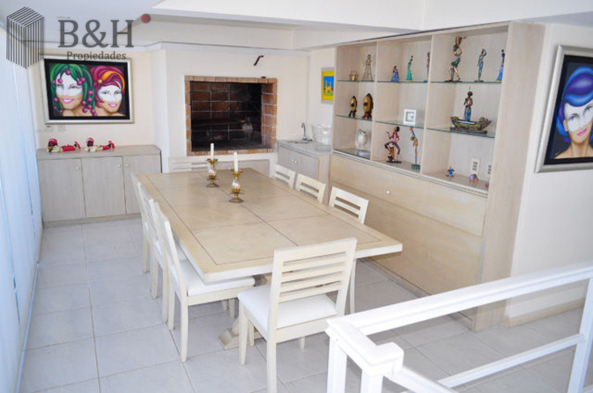 Apartamento ID.8159 - Apartamento en Venta Aidy Grill Chiverta  Punta del Este