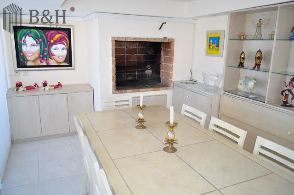 Apartamento ID.8159 - Apartamento en Venta Aidy Grill Chiverta  Punta del Este