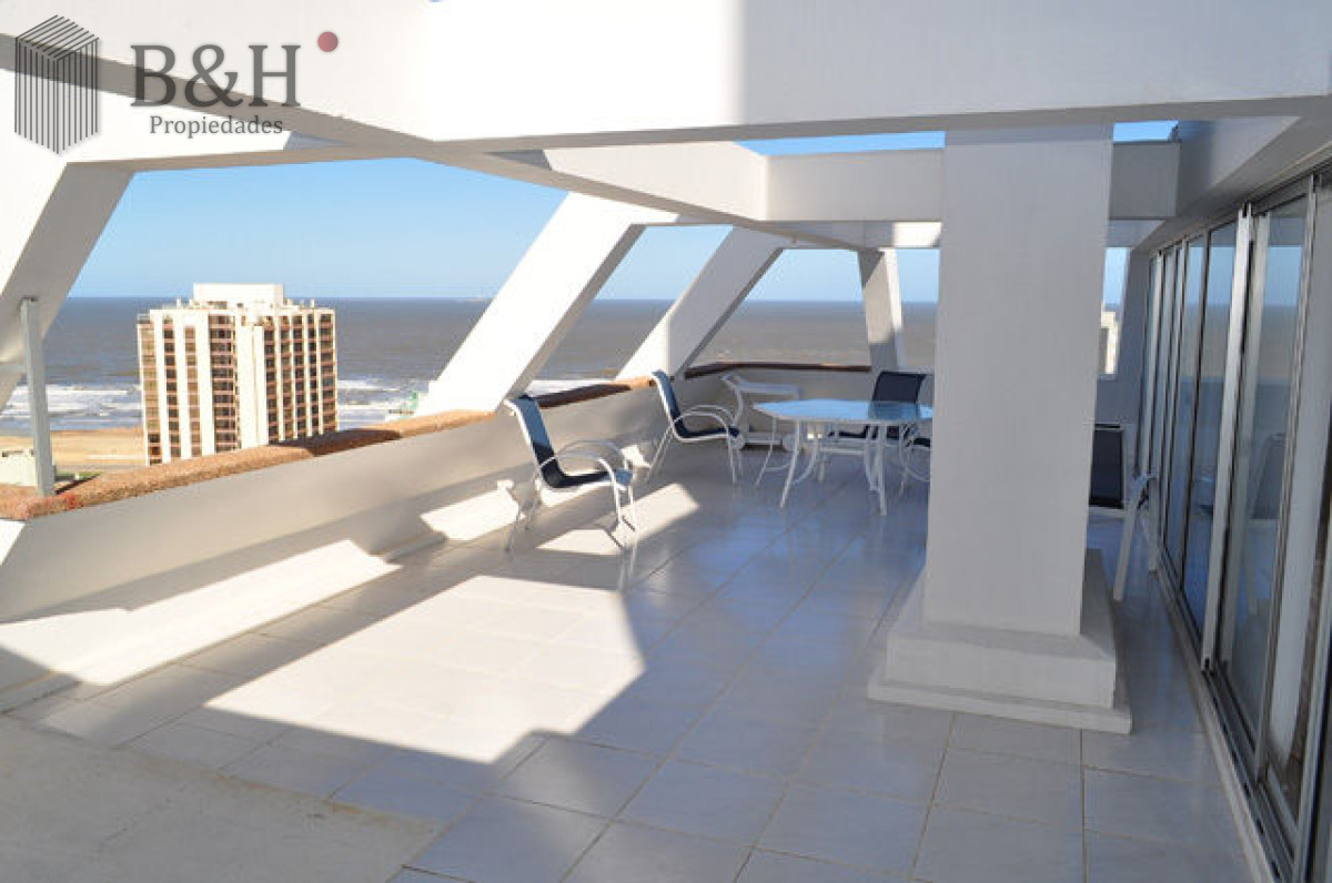 Apartamento ID.8159 - Apartamento en Venta Aidy Grill Chiverta  Punta del Este
