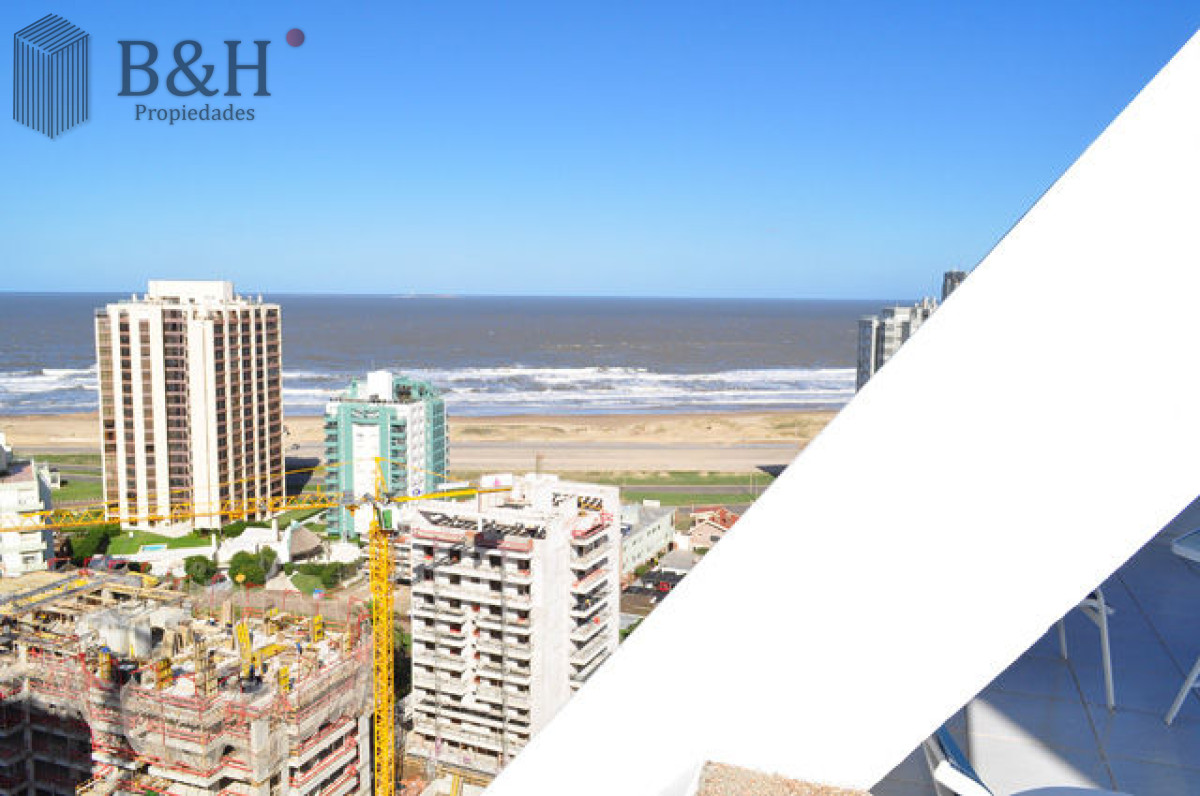 Apartamento ID.8159 - Apartamento en Venta Aidy Grill Chiverta  Punta del Este