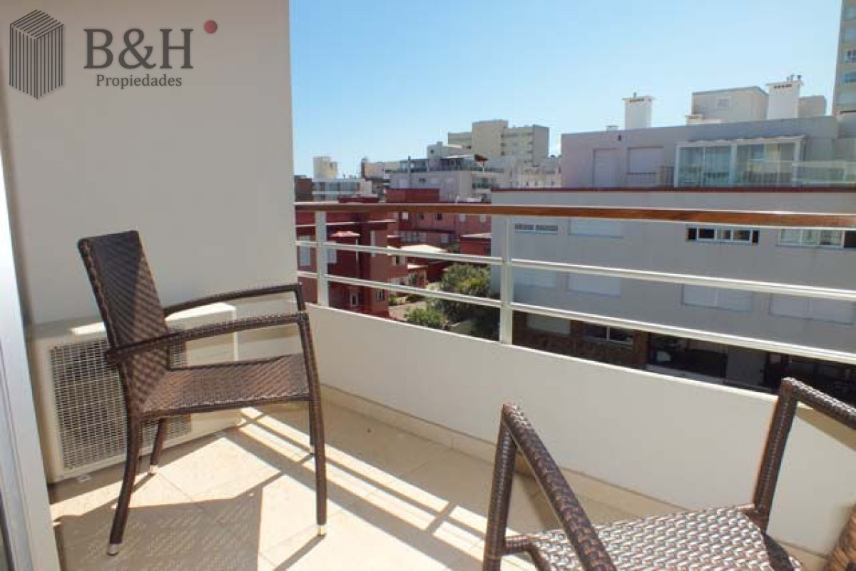 Apartamento ID.6665 - PENTHOUSE EN PENINSULA 2 dormitorios A LA VENTA EN PUNTA DEL ESTE