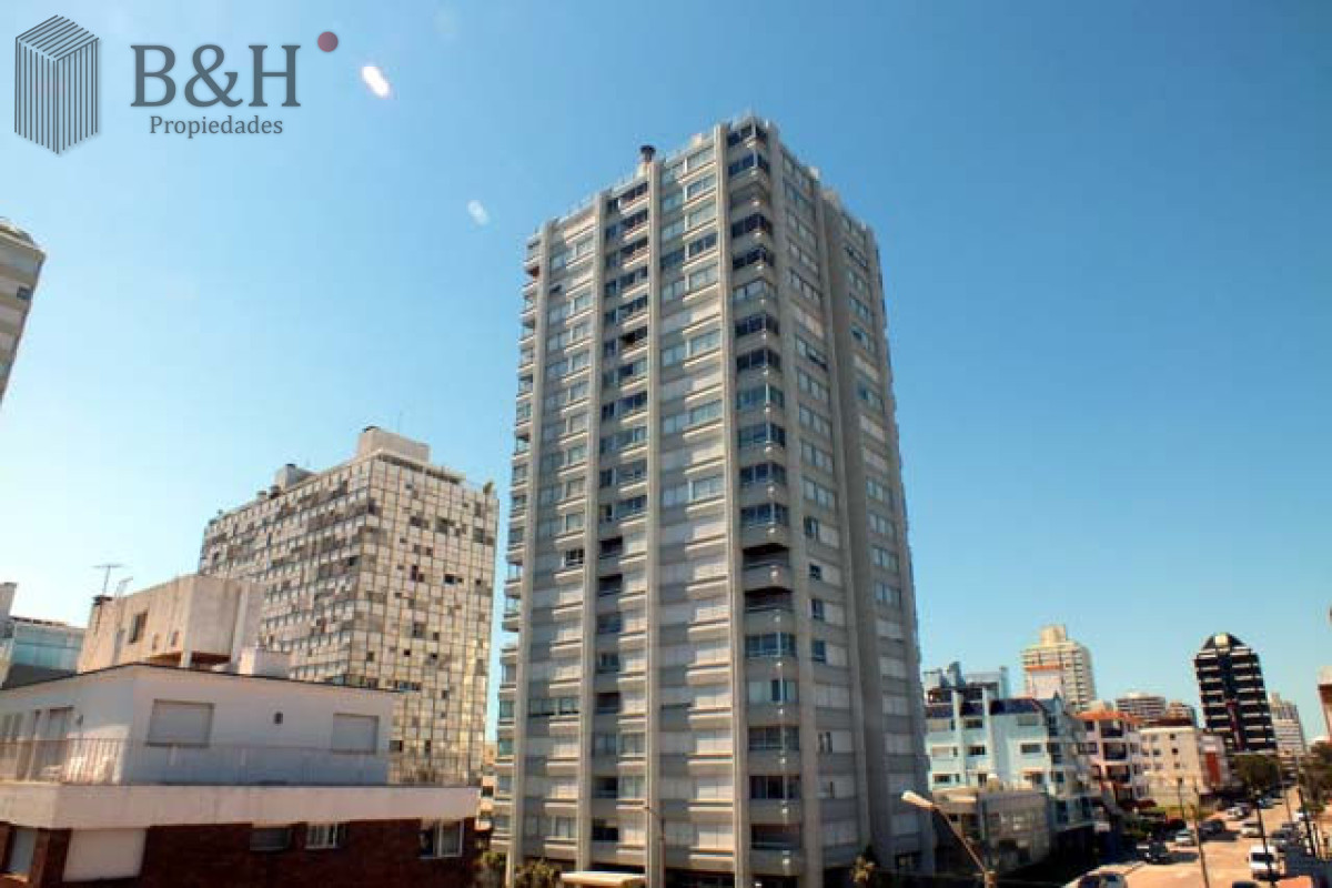 Apartamento ID.6665 - PENTHOUSE EN PENINSULA 2 dormitorios A LA VENTA EN PUNTA DEL ESTE
