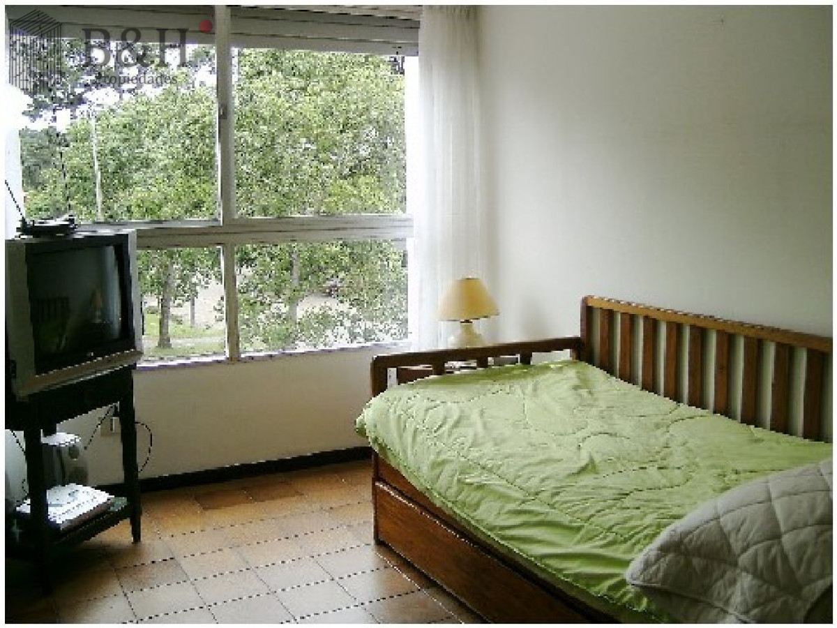 Apartamento ID.5350 - Apartamento sobre Roosevelt en venta