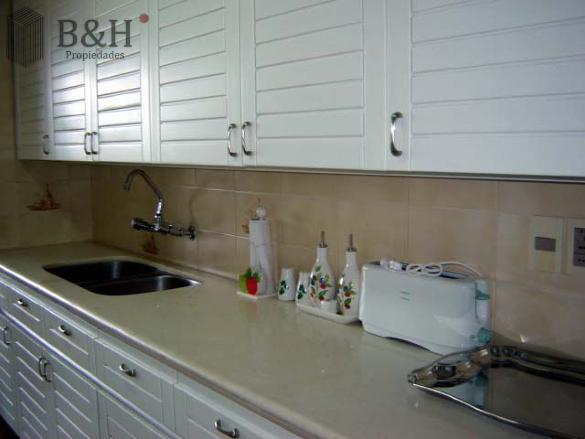 Apartamento ID.5764 - Playa mansa amplia terraza 