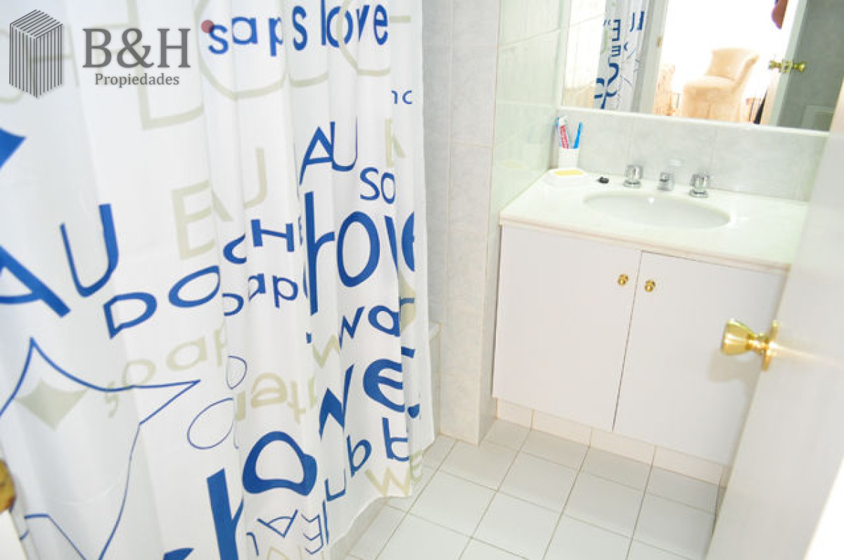 Apartamento ID.3609 -   Excelente ubicación!