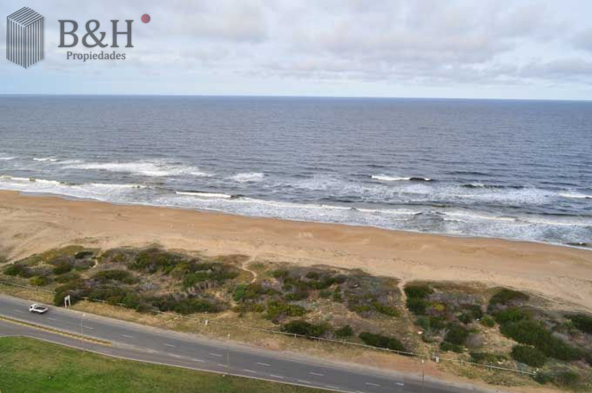 Brava - GoPunta - Portal Inmobiliario de Punta del Este - Maldonado
