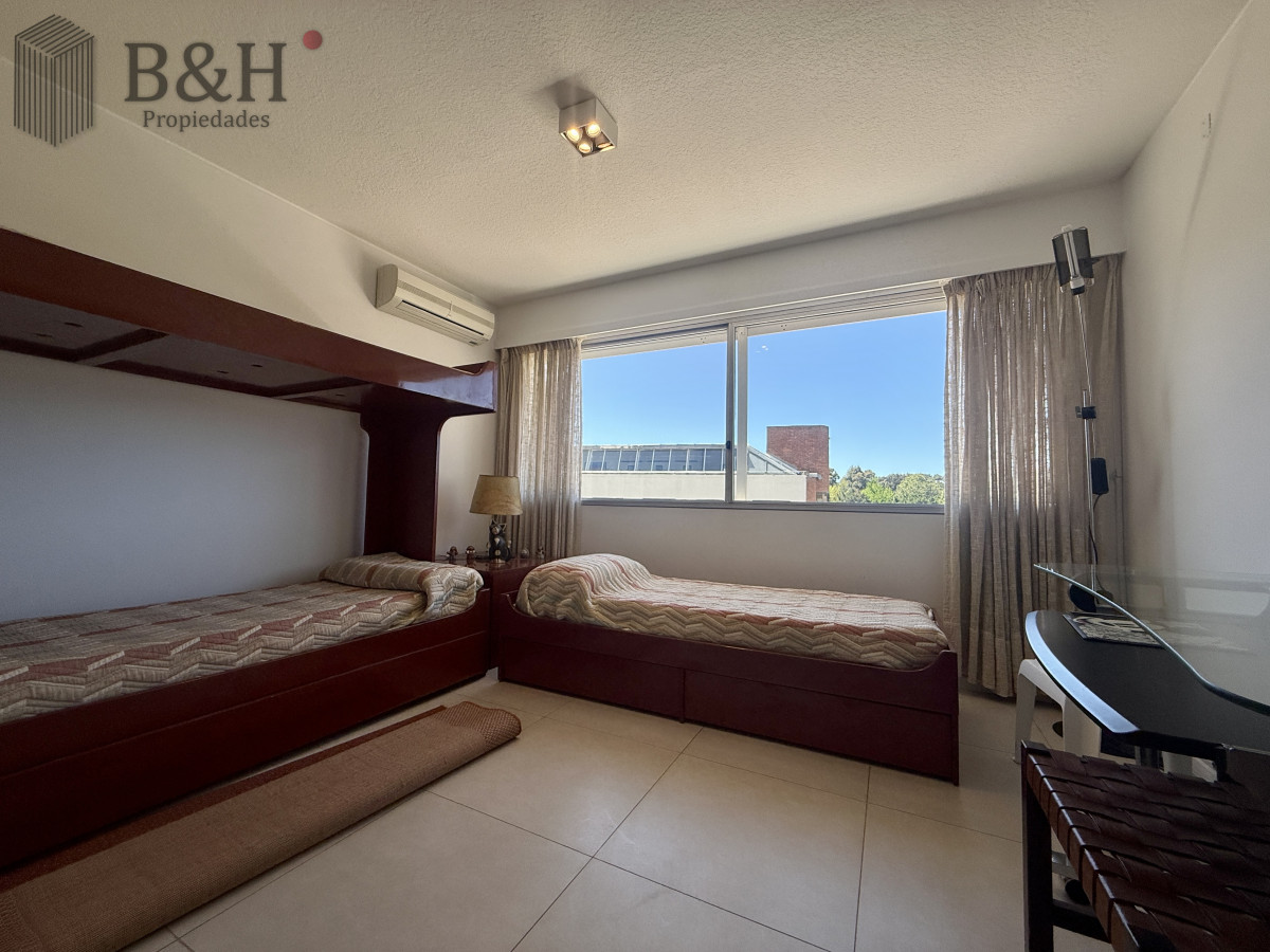 Apartamento ID.5935 - DIVINO IMPECABLE CON SERVICIOS
