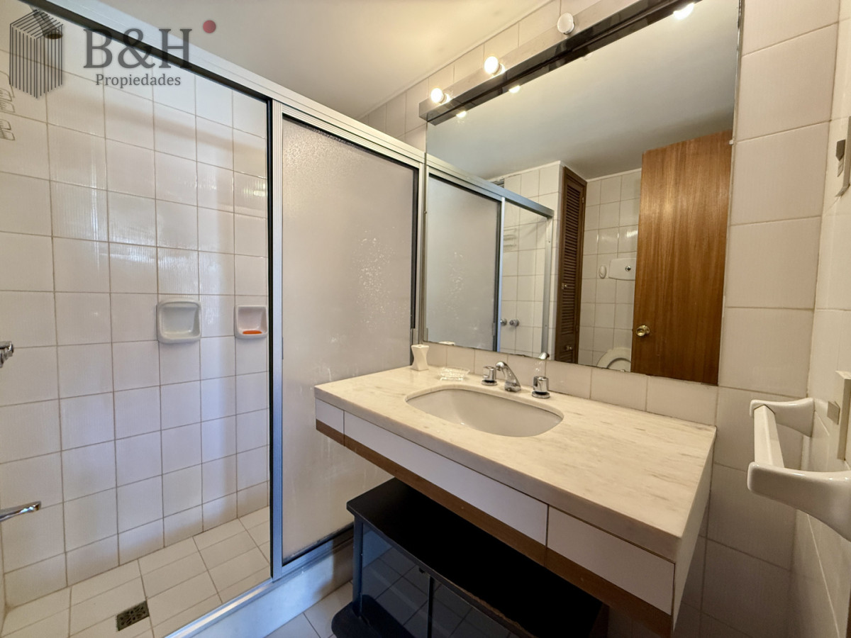 Apartamento ID.6972 - Penthouse de categoría en Espigón  Rambla General Artigas