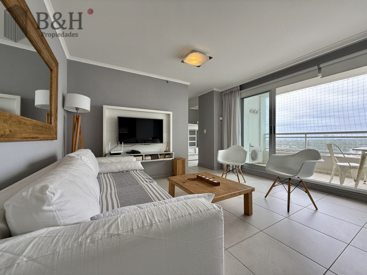 Apartamento en Venta  Ocean Drive II Piso 14 Vista al Mar - BYH6196A