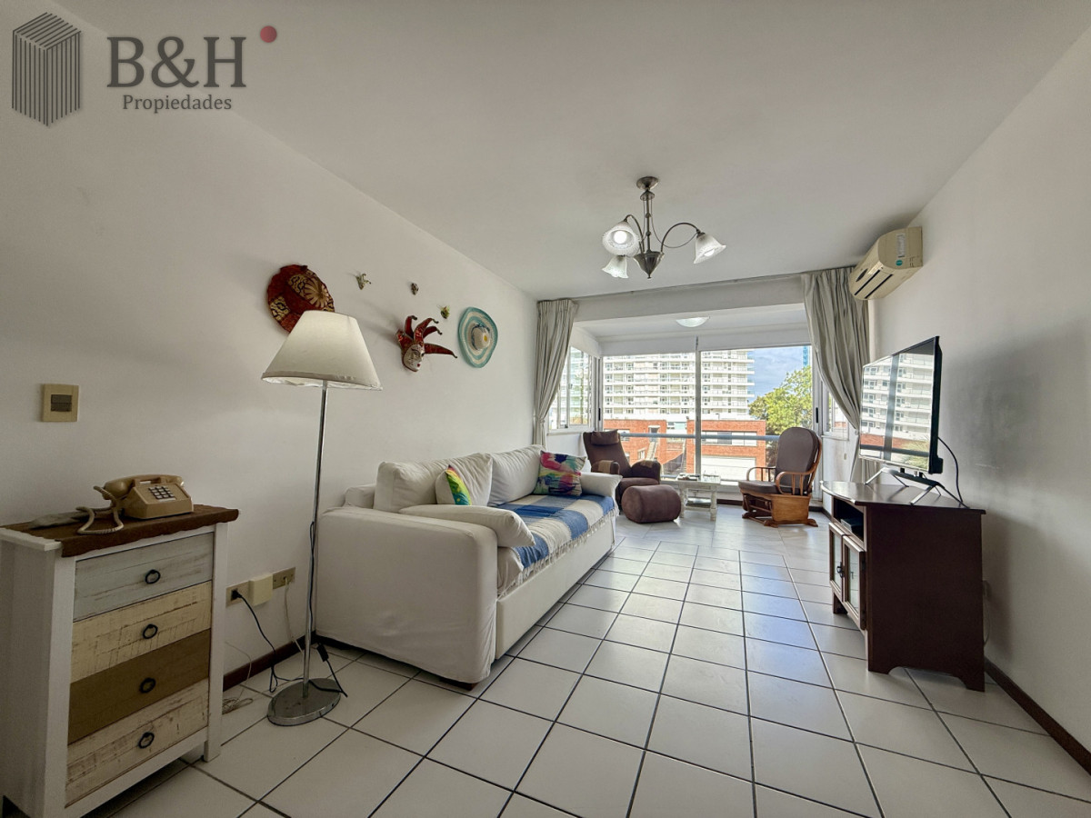 Apartamento ID.6796 - Apartamento en Mansa, 2 dormitorios *