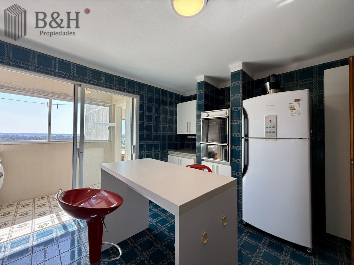 Apartamento ID.6933 - Venta de Apartamento  Parquemar Bosque  Parada 15 de Av. Roosevelt, Punta del Este