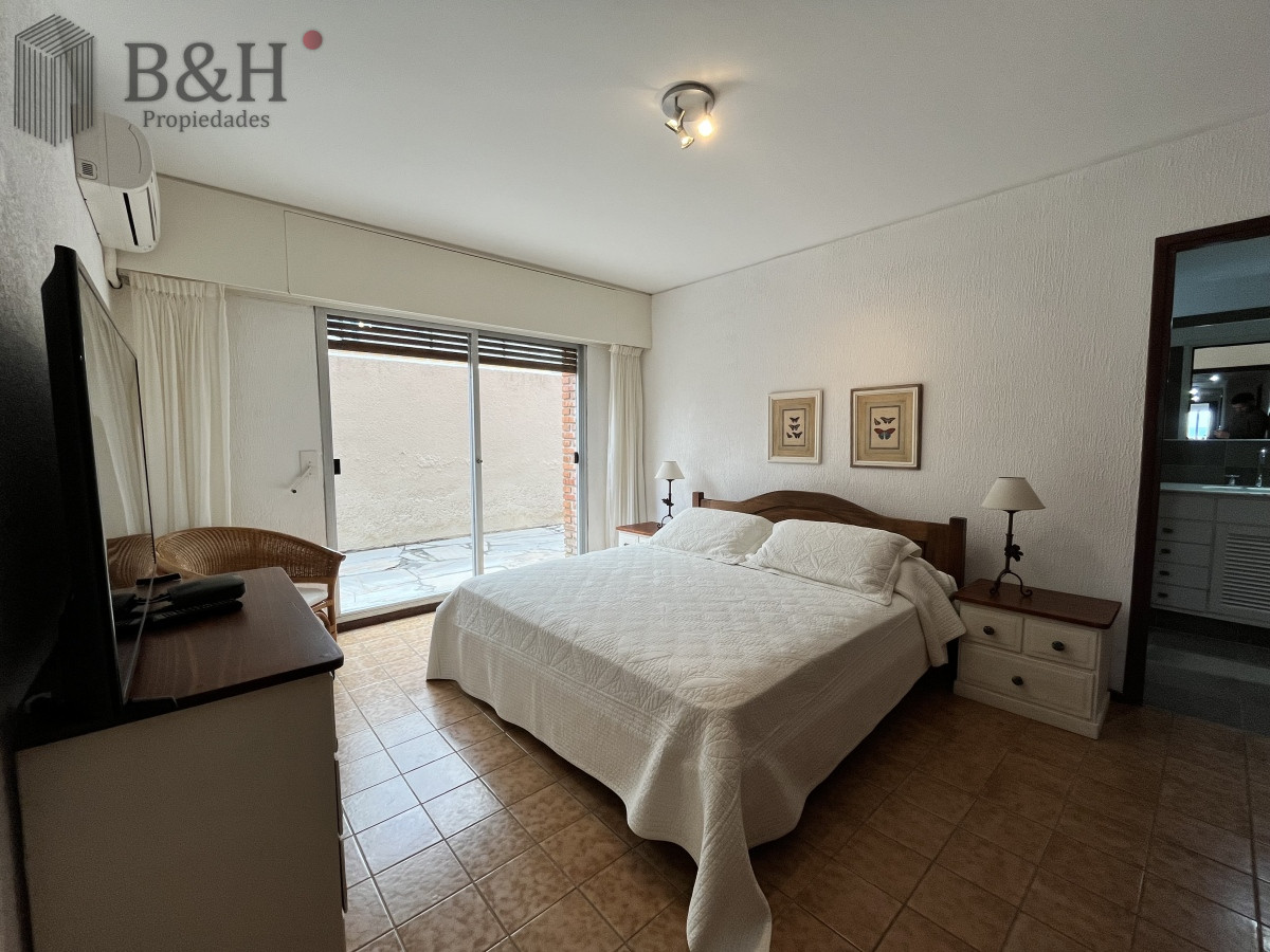 Apartamento ID.3454 - Excelente propiedad en primera linea de playa brava 