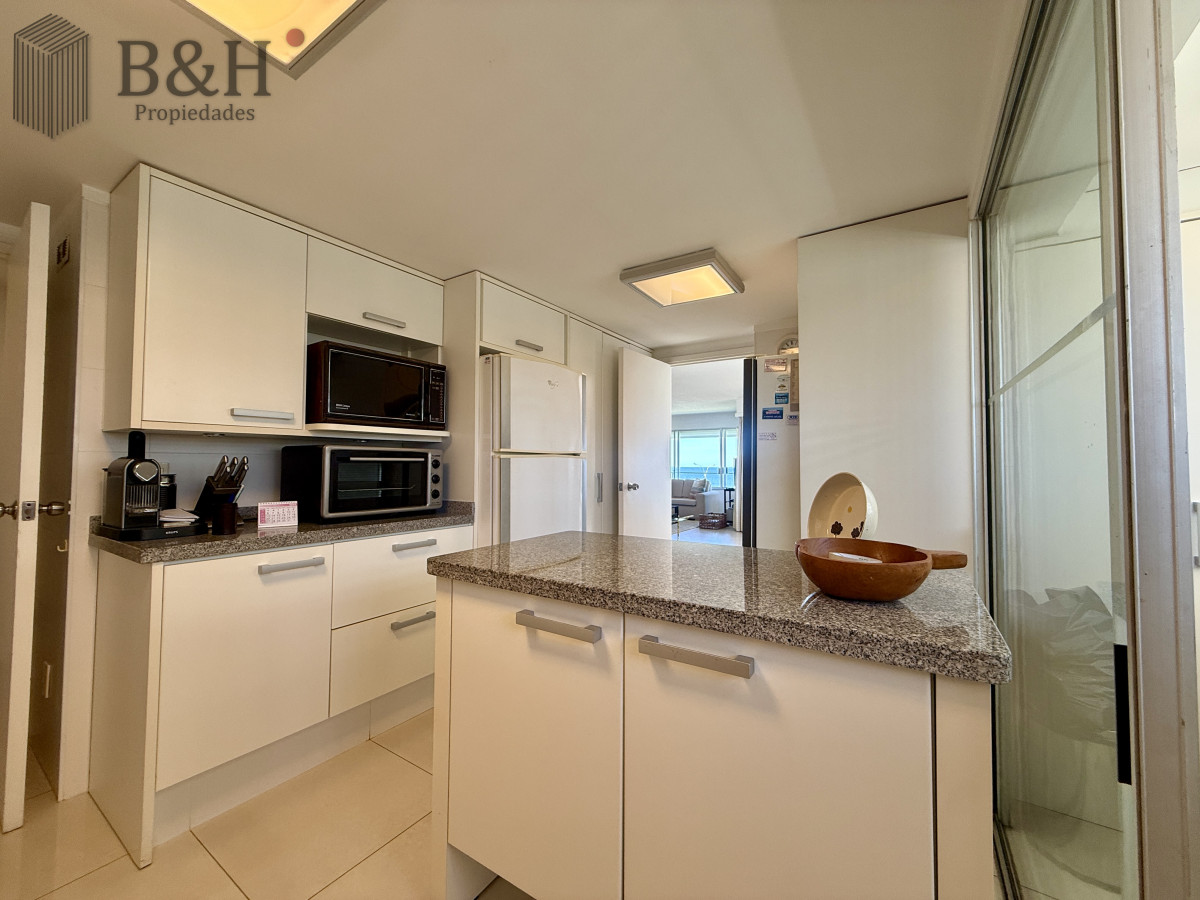 Apartamento ID.5935 - DIVINO IMPECABLE CON SERVICIOS
