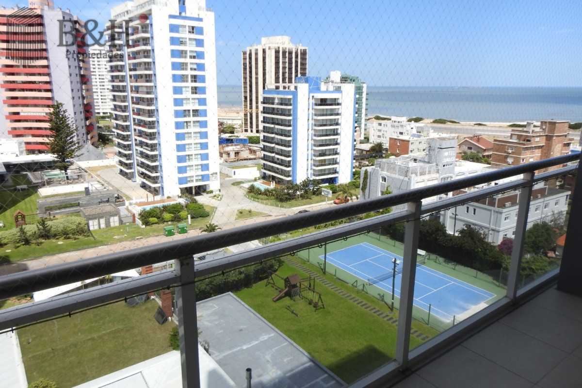 Apartamento ID.7211 - VENTA APARTAMENTO MANHATAN CHIVERTA PUNTA DEL ESTE