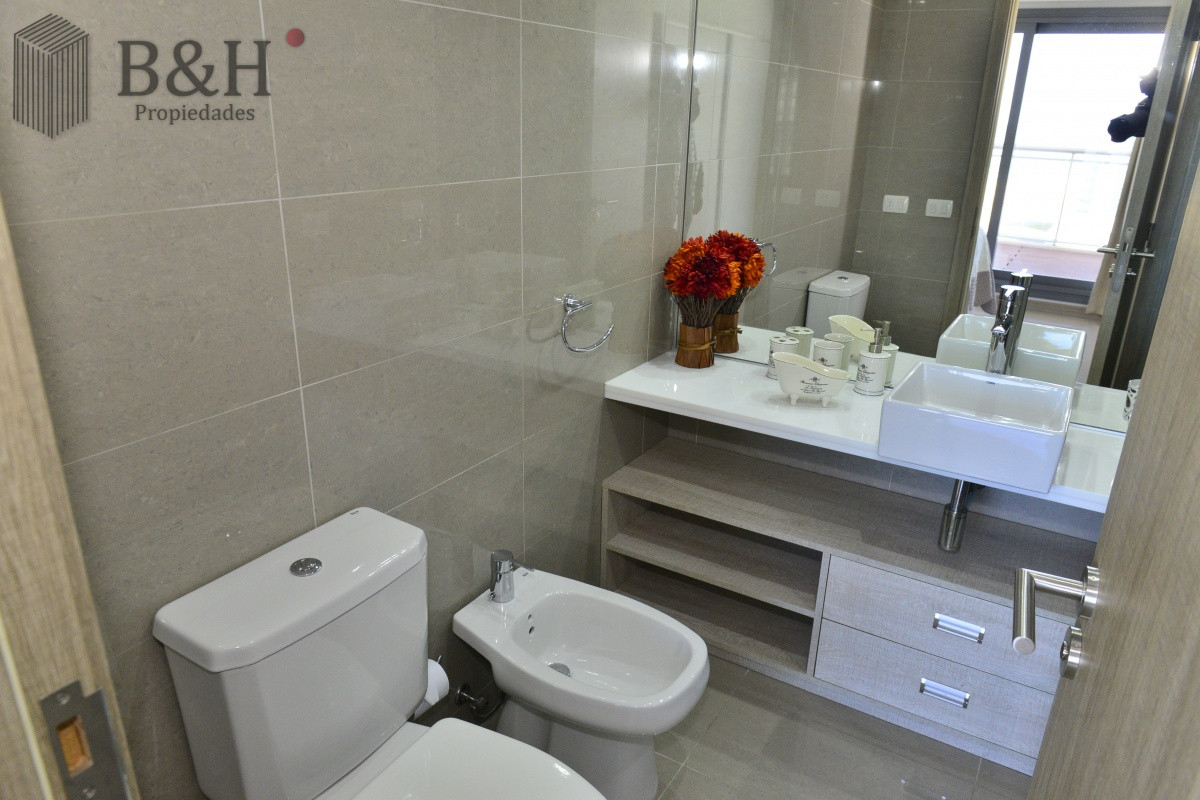 Apartamento ID.6997 - Apartamento en Aidy Grill Punta del Este a la venta Piscina