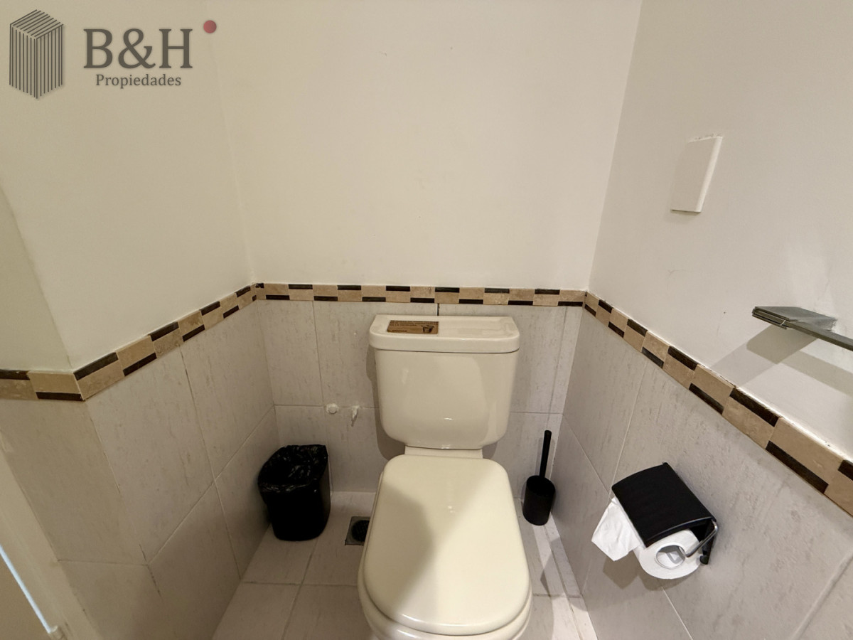 Casa ID.8103 - CASA EN VENTA - BARRIO CANTEGRIL, AV. CÓRDOVA