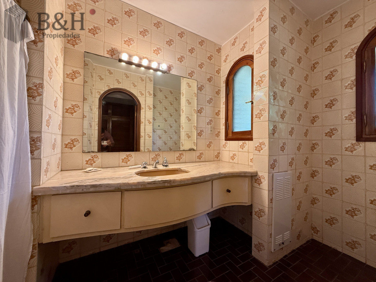Casa ID.6334 - Imponente chalet en venta sobre Av. del Mar  Exclusividad, confort y naturaleza