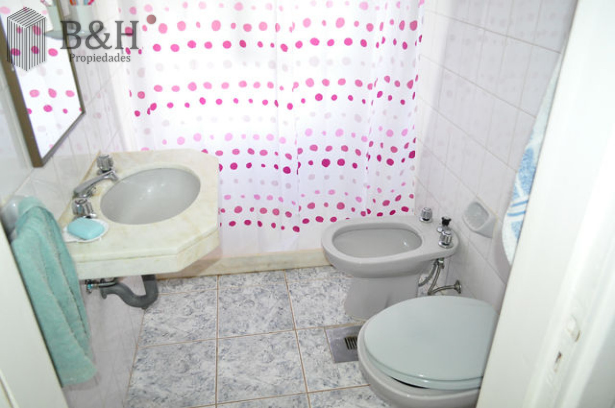 Casa ID.6620 - Casa ubicada en Cantegril con lindo terreno