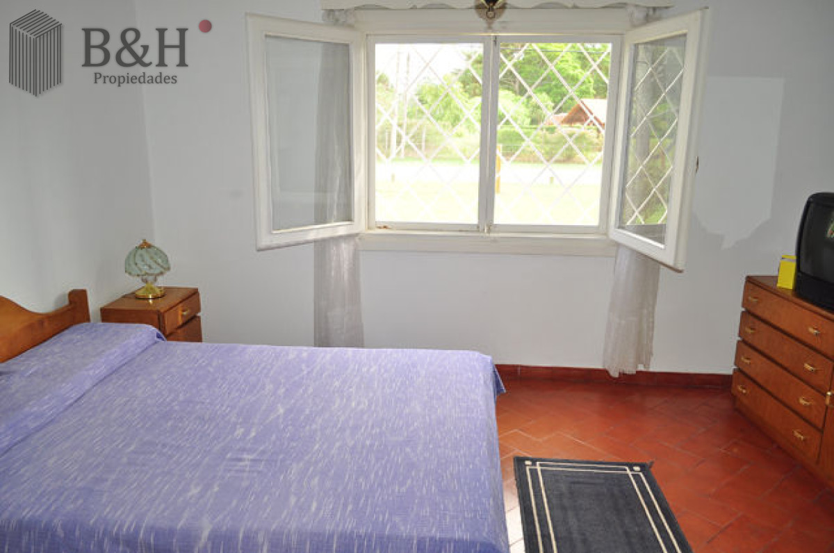 Casa ID.6620 - Casa ubicada en Cantegril con lindo terreno