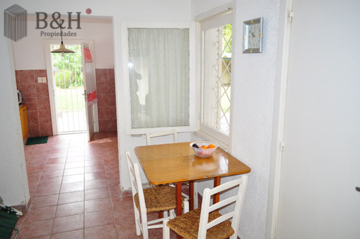 Casa ID.6620 - Casa ubicada en Cantegril con lindo terreno