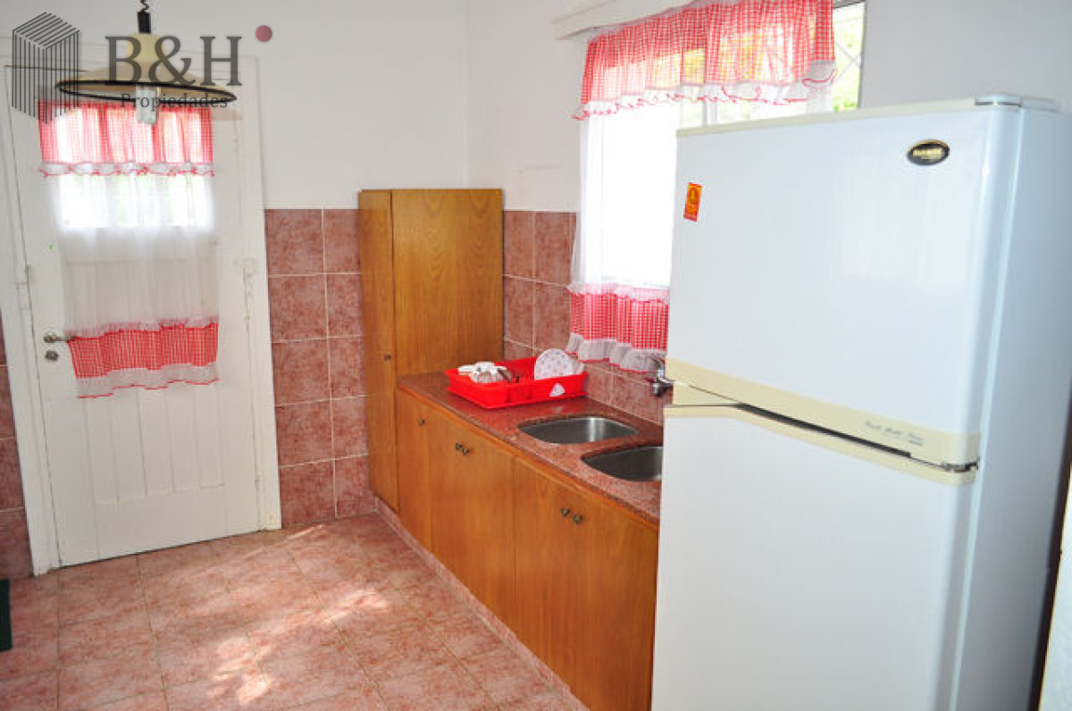 Casa ID.6620 - Casa ubicada en Cantegril con lindo terreno