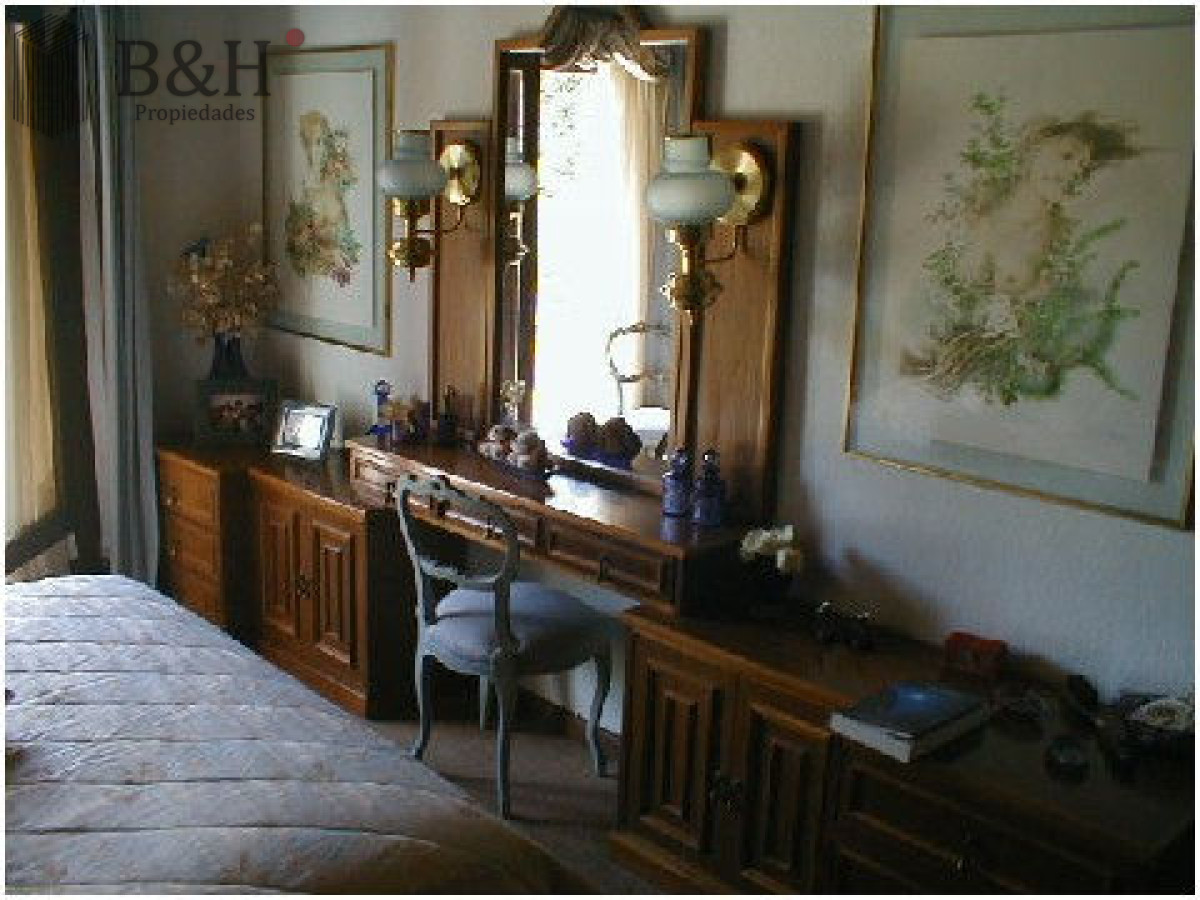 Casa ID.2884 - hermosa casa con muy buen parque 