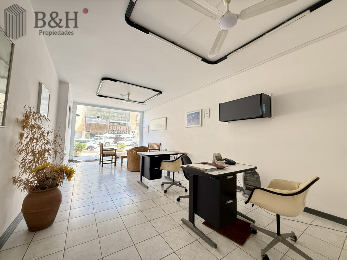 Local Comercial ID.7507 - OFICINA EN VENTA  EDIFICIO MICHELANGELO