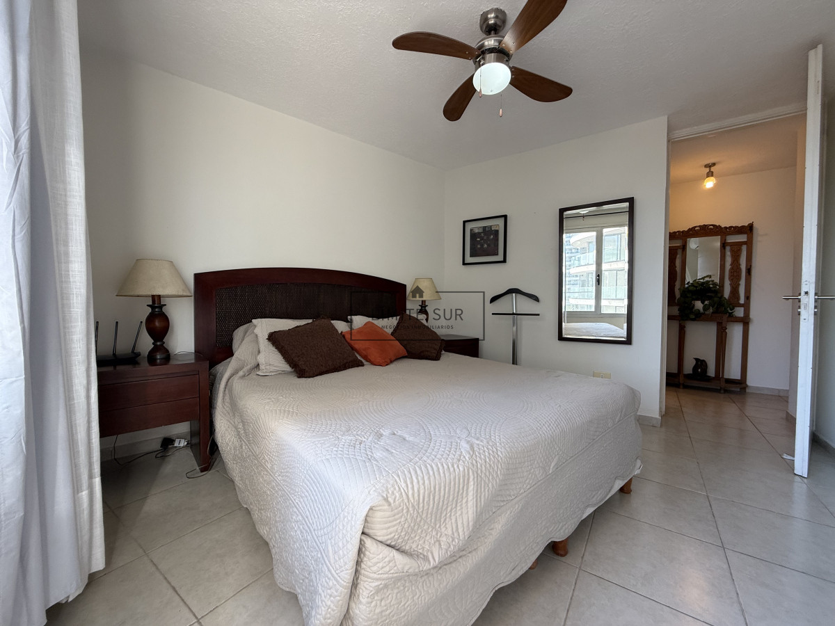 Apartamento ID.131 - edificio Torre O en playa brava.