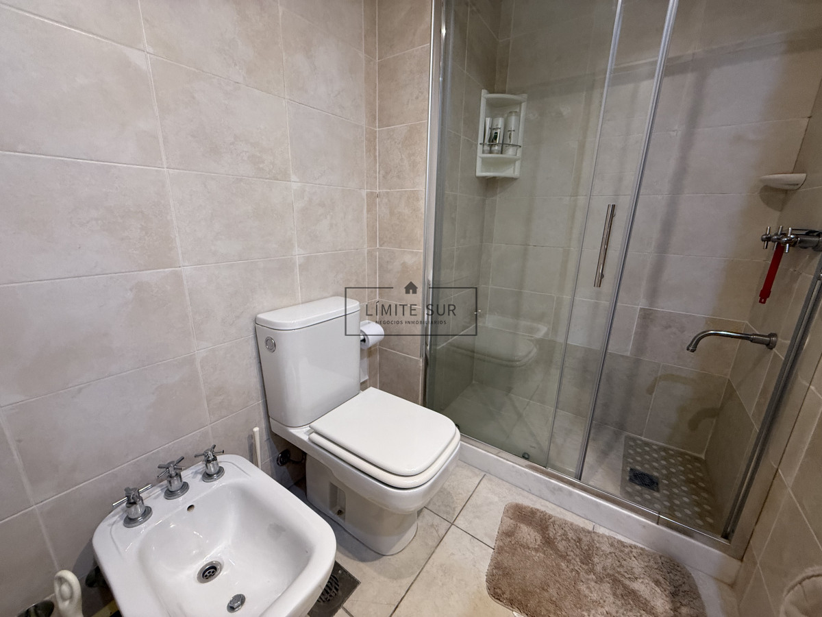 Apartamento ID.131 - edificio Torre O en playa brava.