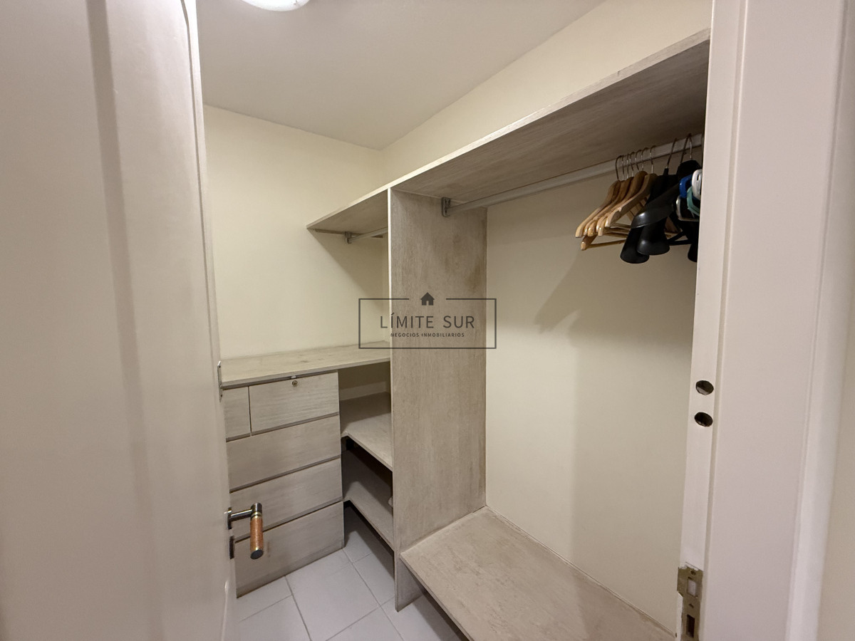 Apartamento ID.176 - Alquiler Temporal  Lincoln Center Punta del Este