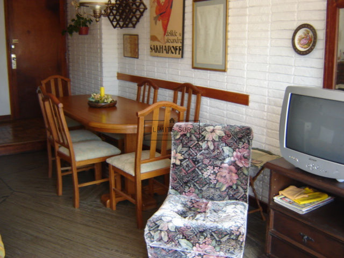 Apartamento ID.170 - bien ubicado