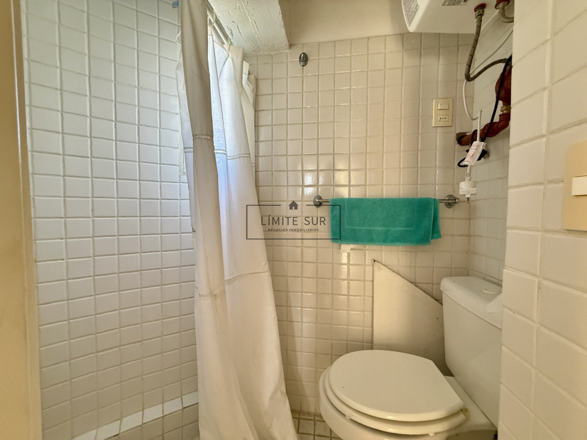 Apartamento ID.230 - Penthouse de categoría en Espigón  Rambla General Artigas